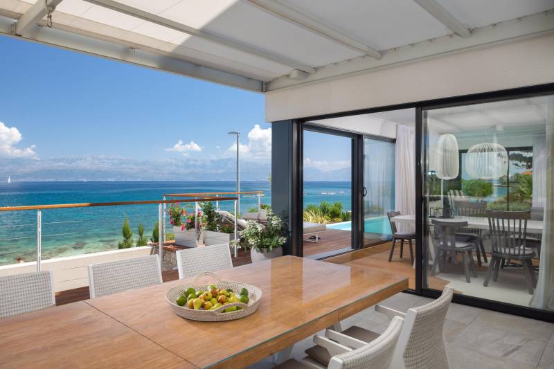 Omega Villas Complex Brač