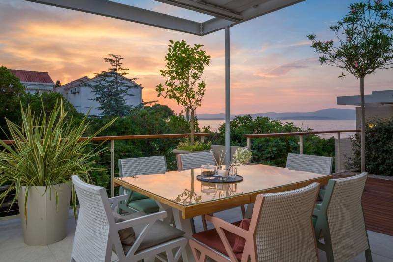 Omega Villas Complex Brač