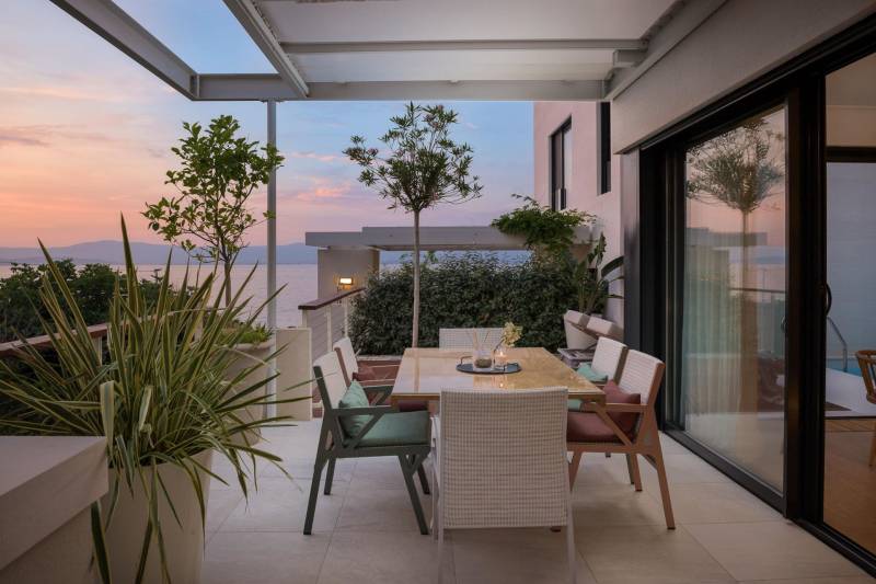 Omega Villas Complex Brač
