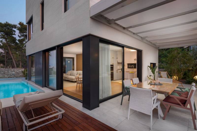 Omega Villas Complex Brač
