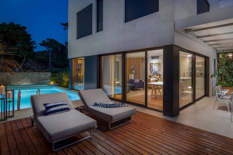 Omega Villas Complex Brač