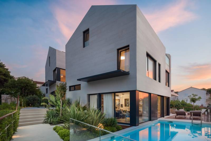 Omega Villas Complex Brač