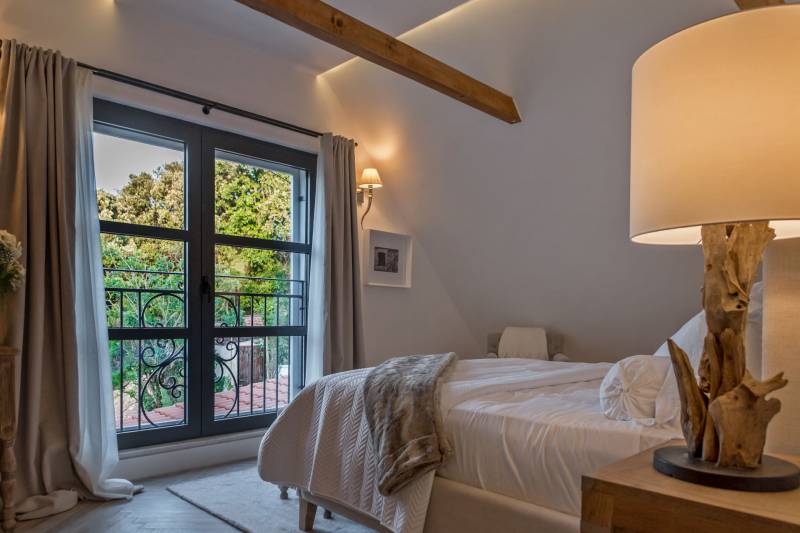 Beachfront Villa Feodora Grande with Pool Korčula