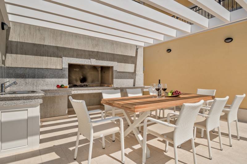 Luxury Villa Neverending Story with Swimming Pool Omiš