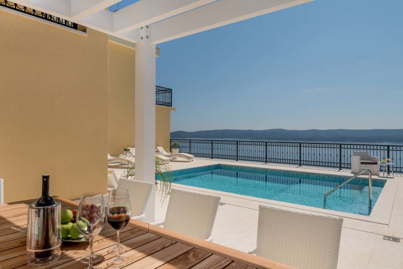 Luxury Villa Neverending Story with Swimming Pool Omiš