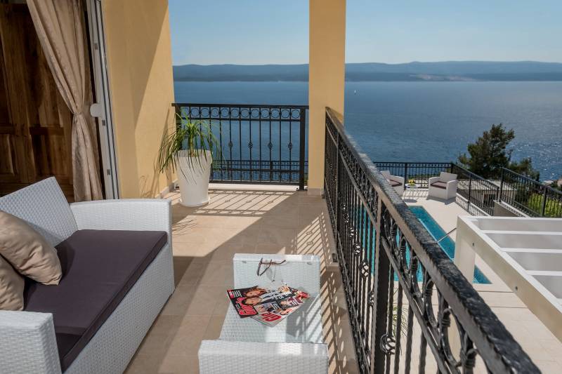Luxury Villa Neverending Story with Swimming Pool Omiš
