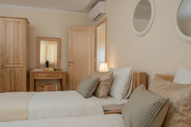 Luxury Villa Neverending Story with Swimming Pool Omiš