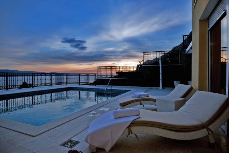 Luxury Villa Neverending Story with Swimming Pool Omiš
