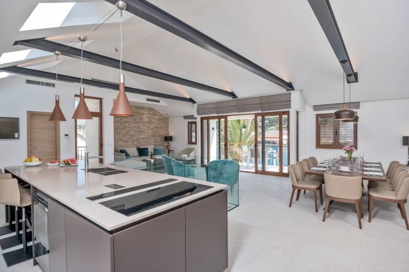 Villa Magic Bay with Heated Pool Brač
