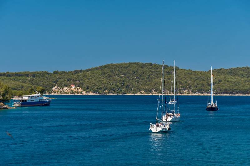 Villa Magic Bay with Heated Pool Brač
