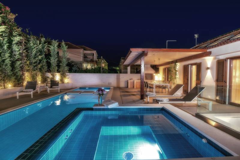 Villa Magic Bay with Heated Pool Brač