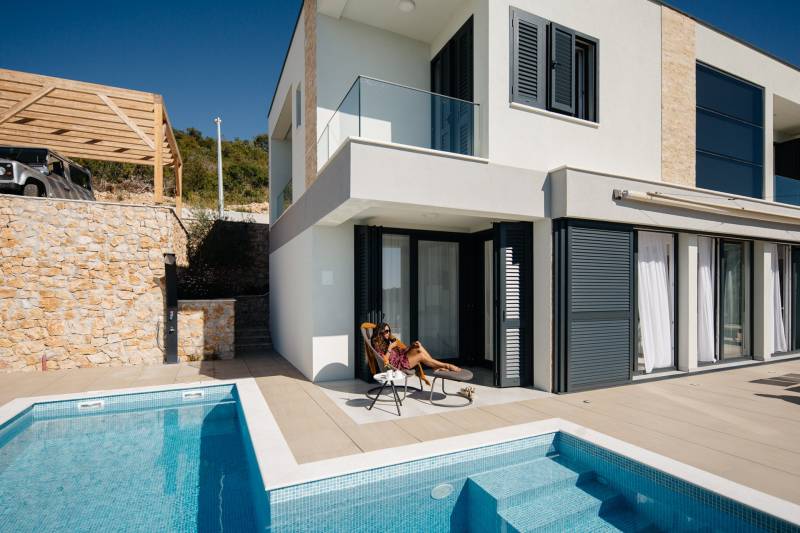 Villa Sunrise med Basseng Trogir