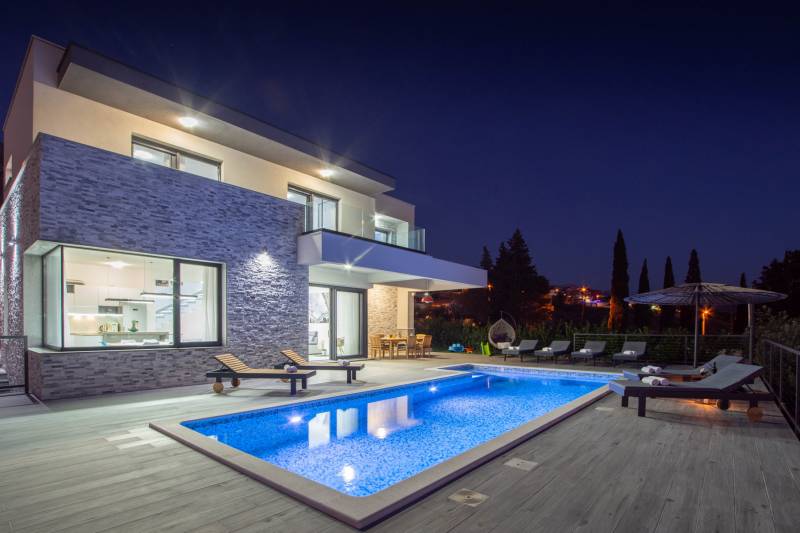 Villa Domenica with Heated Pool
