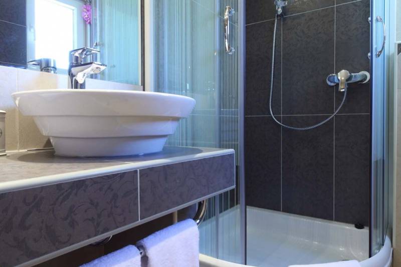 Villa Nirvana with Pool Makarska