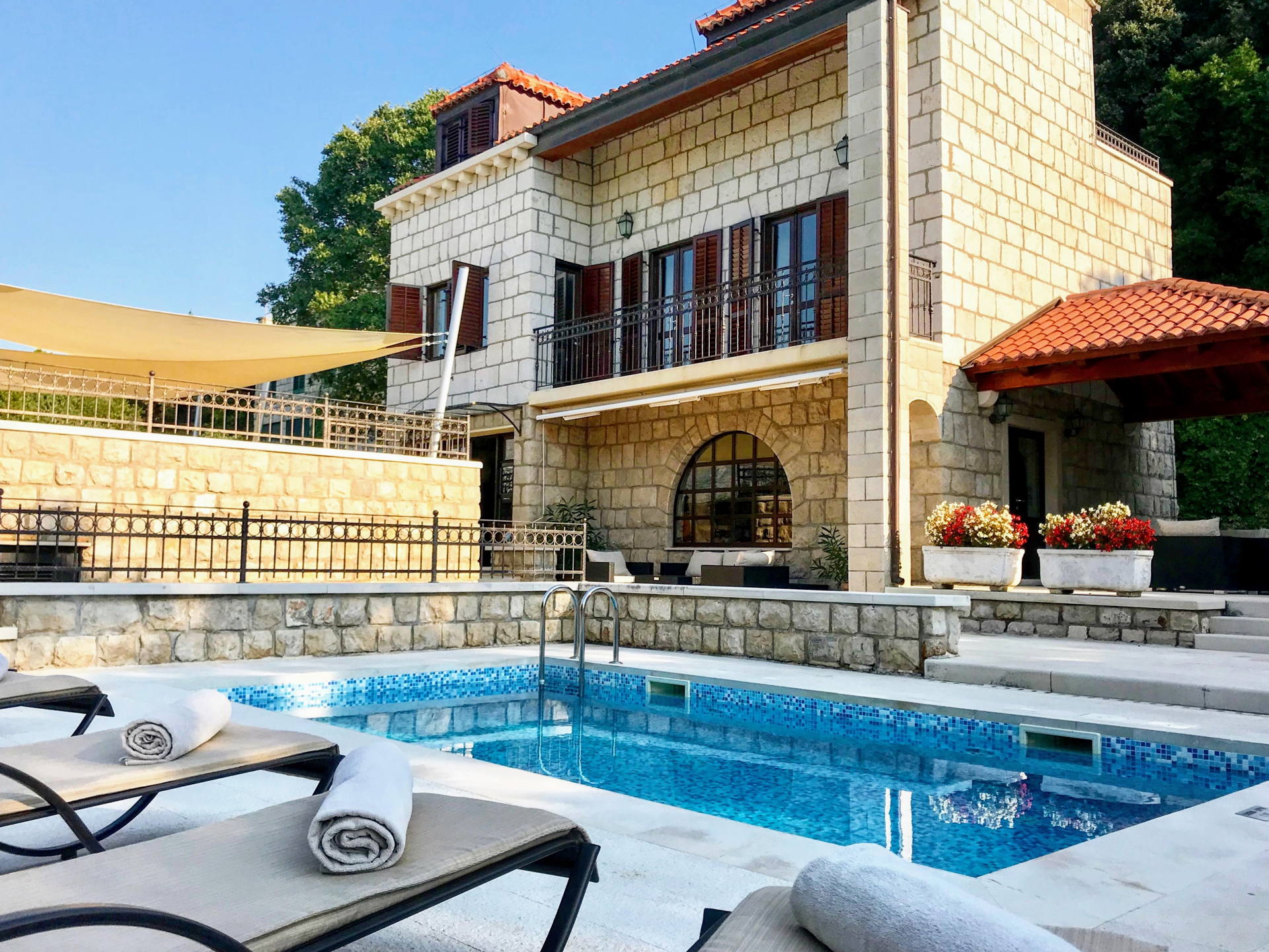 Luxury Villa Hedona with Swimming Pool