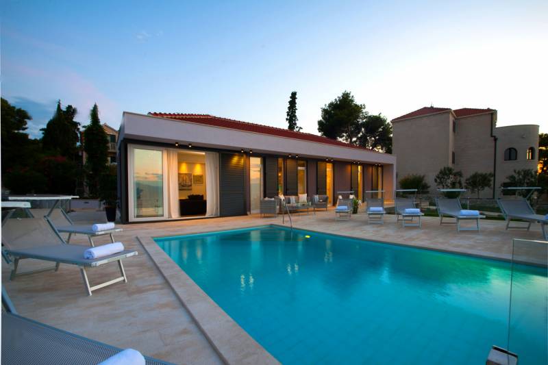 Strandvilla Endora mit Pool Brač