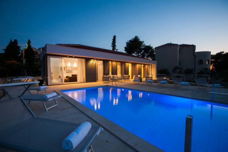Strandvilla Endora mit Pool Brač