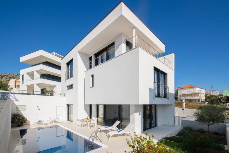 Luksuzna Vila Nautica Prima s Bazenom Trogir