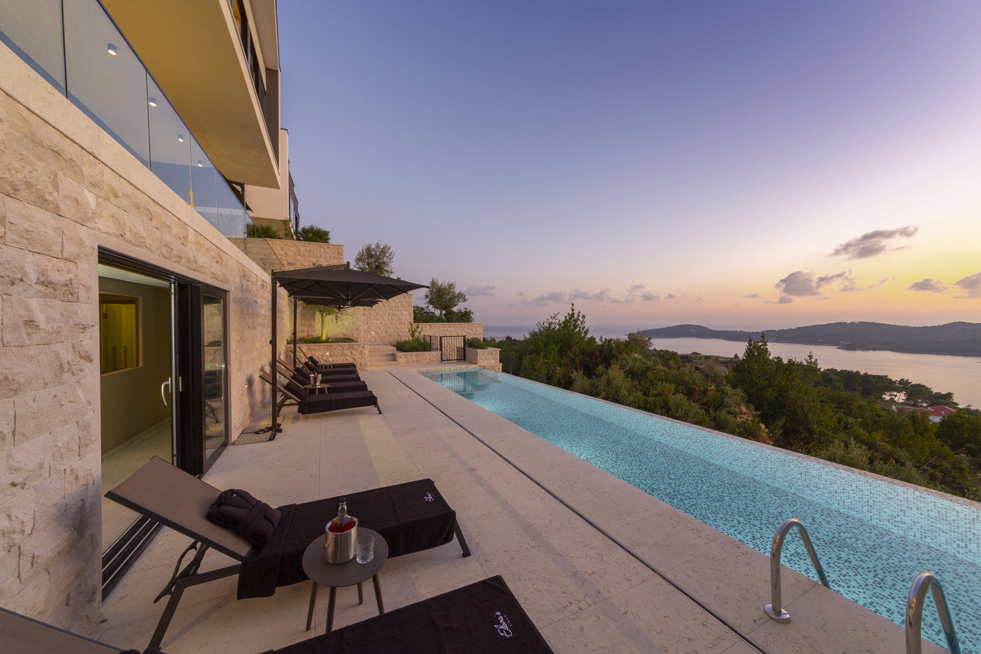 Luxury Villa Elena with Pool