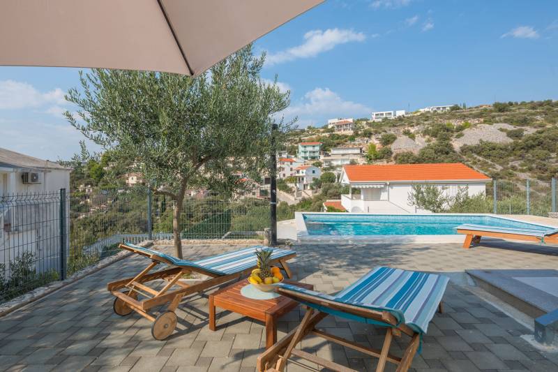 Villa Calma with Swimming Pool Trogir