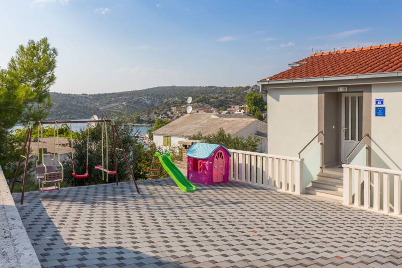 Villa Calma with Swimming Pool Trogir