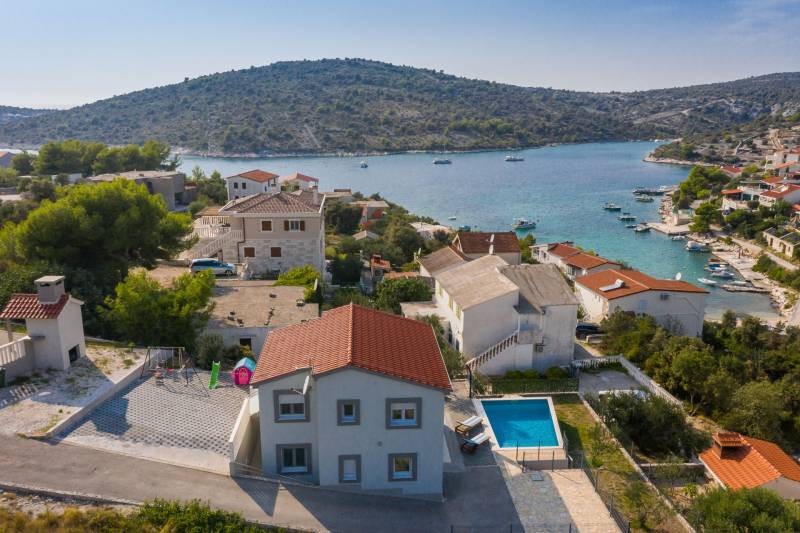 Villa Calma with Swimming Pool Trogir