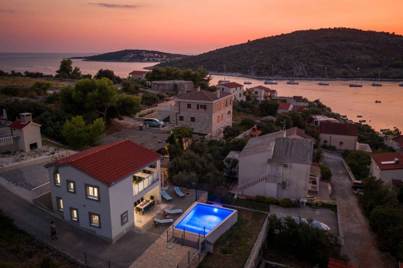 Villa Calma with Swimming Pool Trogir