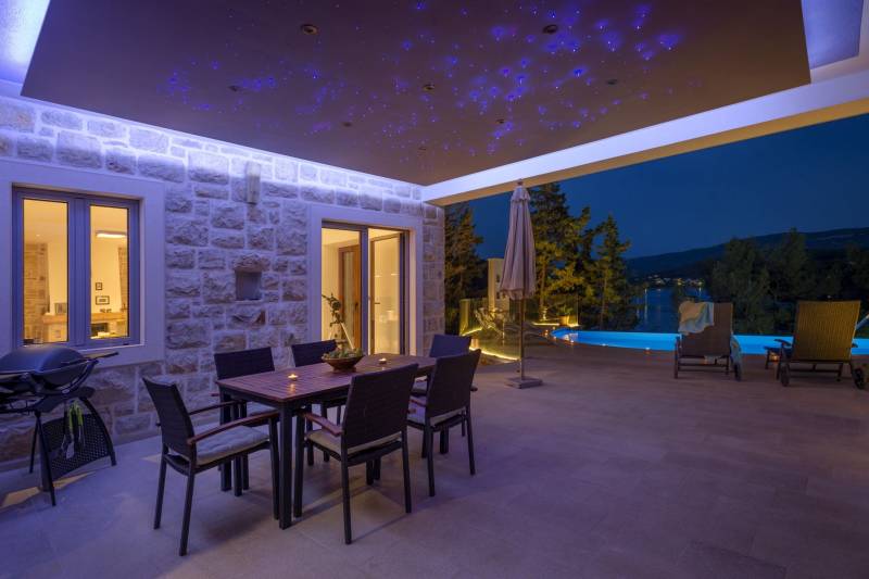 Luksusvilla Hvar Enigma med Basseng Hvar