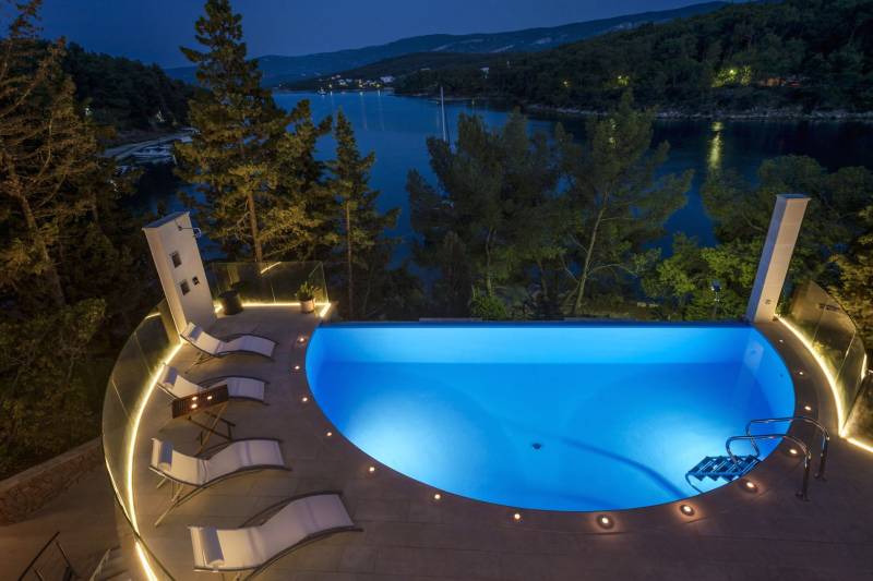 Luksusvilla Hvar Enigma med Basseng Hvar