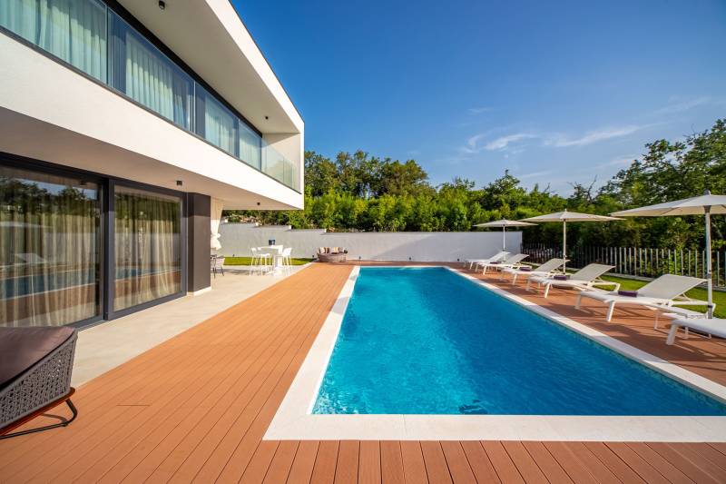 Luxury Villa Rovigno Ultimo with Pool Rovinj