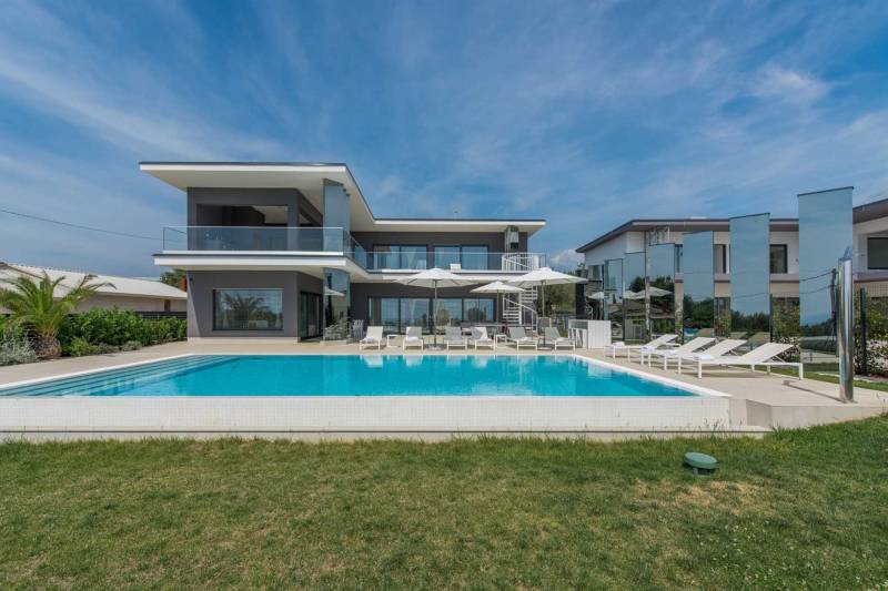 Luxusvilla Titanium mit Pool Poreč