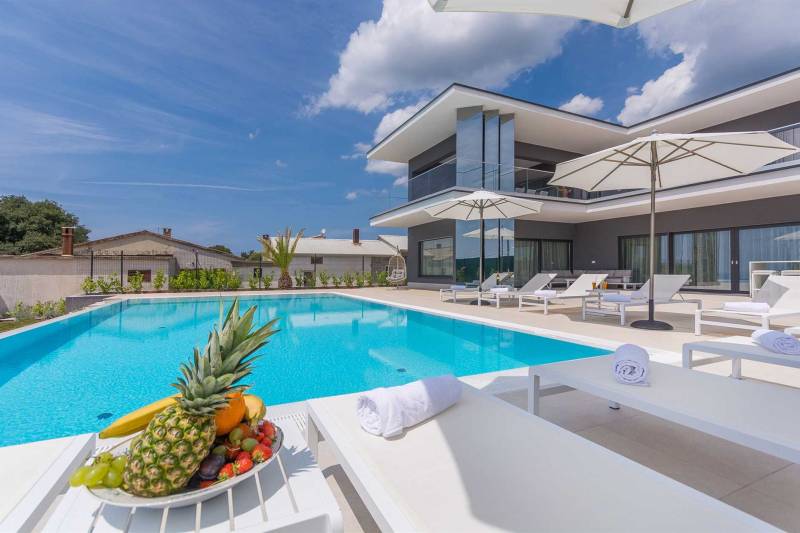 Luxusvilla Titanium mit Pool Poreč