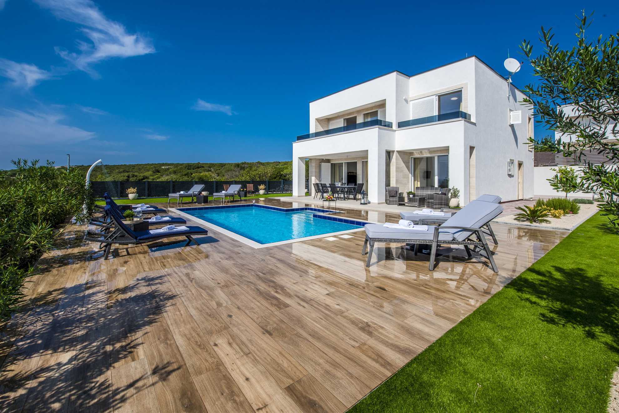 Villa Novalis with Pool