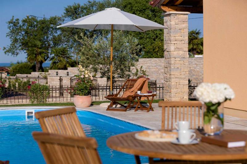 Villa Angelina mit Pool Umag