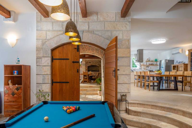 Villa Perunia with Pool Split
