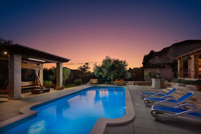 Villa Perunia with Pool Split