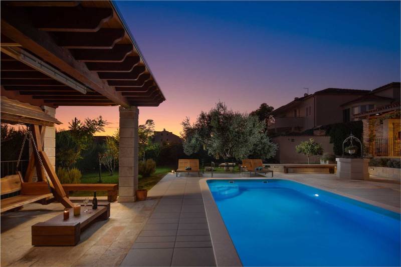 Villa Perunia with Pool Split