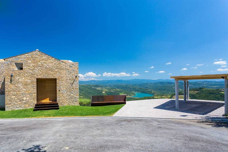 Villa Grand Horizon with Pool Pazin