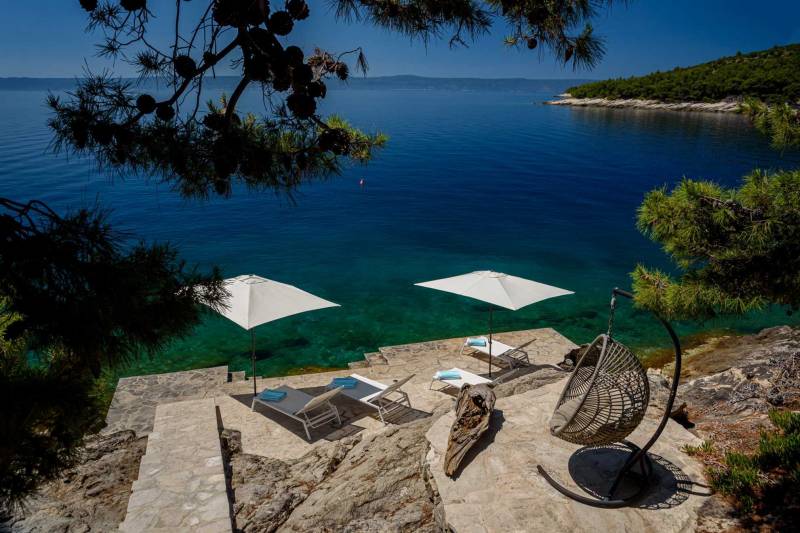 Luxury Villa Sounds of Nature with Pool Brač