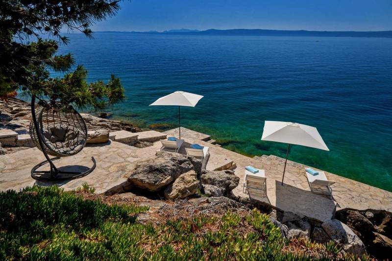Luxury Villa Sounds of Nature with Pool Brač