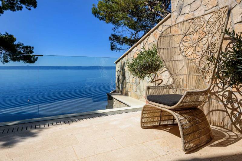 Luxury Villa Sounds of Nature with Pool Brač