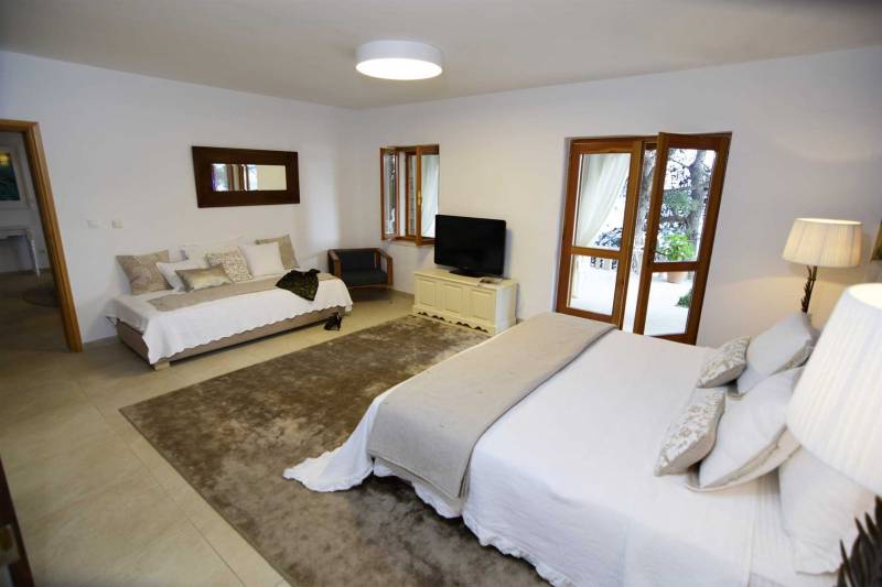 Luxury Villa Sounds of Nature with Pool Brač