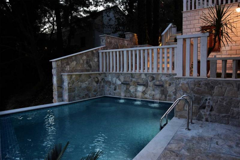 Luxury Villa Sounds of Nature with Pool Brač