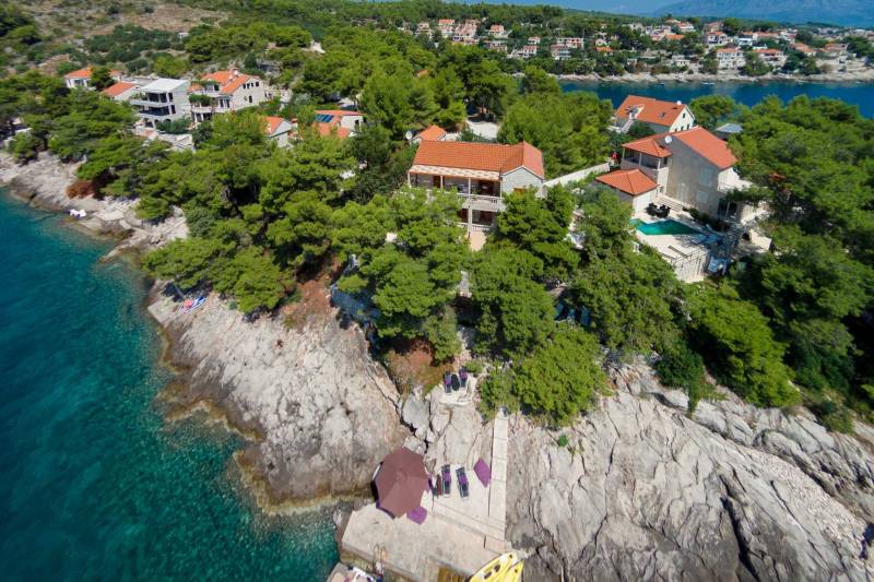 Luxury Villa Sounds of Nature with Pool Brač