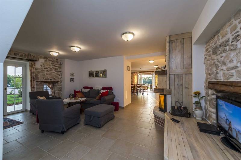 Villa Manuella with Pool Umag