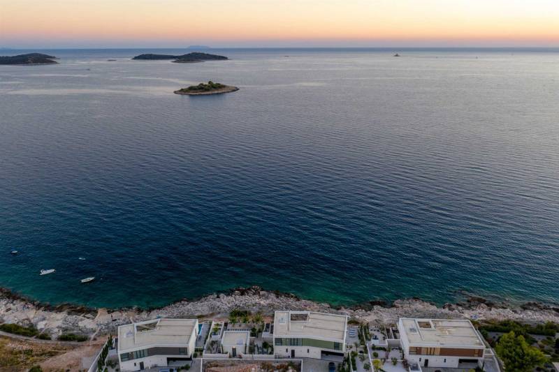 Luksusowa Willa Black Diamond z Basenem Primošten