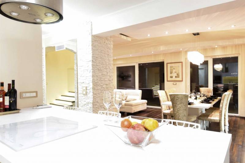 Villa Luminosa with Heated Pool Rijeka