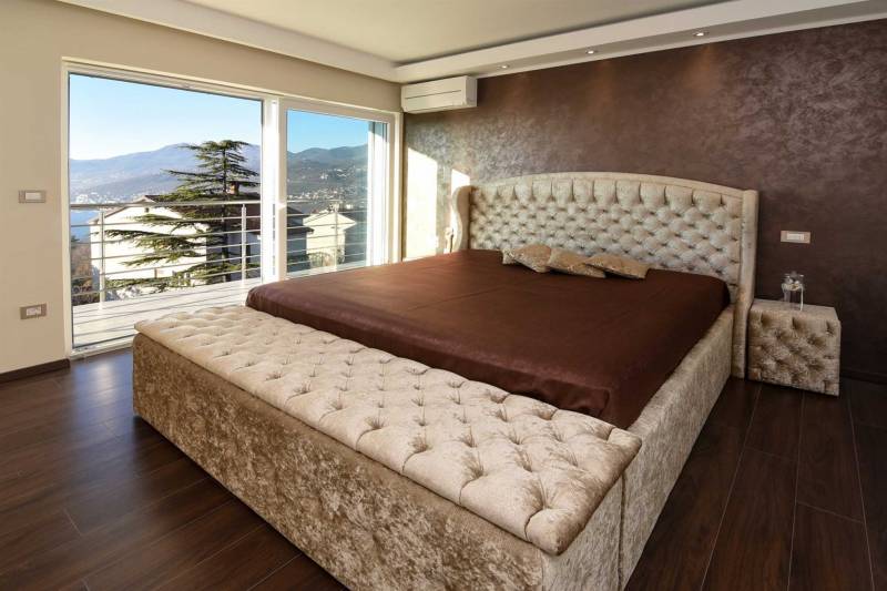 Villa Luminosa with Heated Pool Rijeka