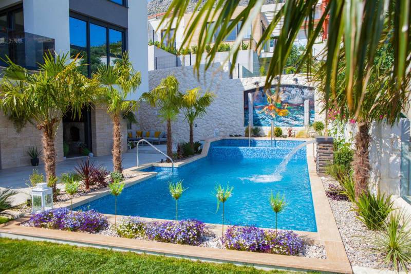 Luxury Villa Fresca with Pool Split