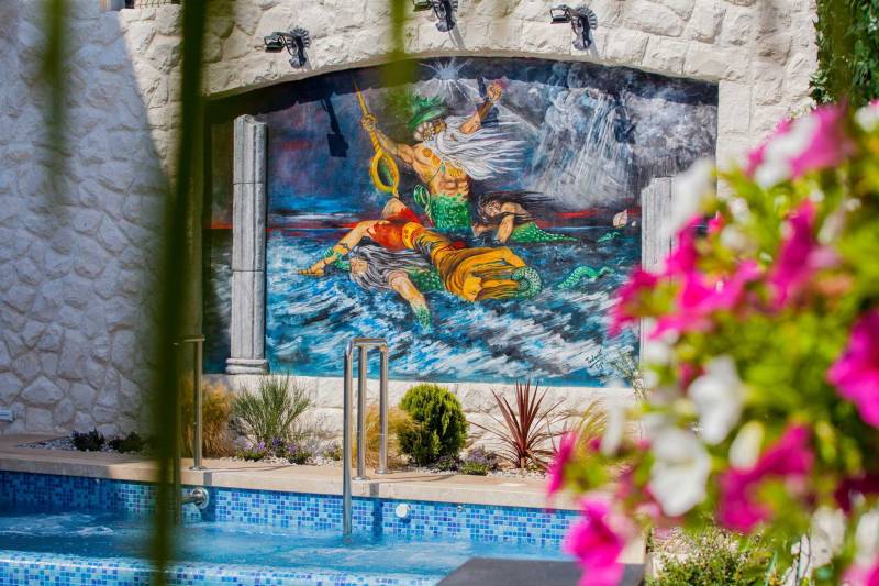 Luxury Villa Fresca with Pool Split